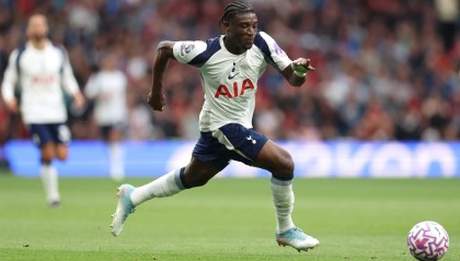 TA：切尔西曾4000万镑+霍尔求购库杜斯，但被西汉姆拒绝